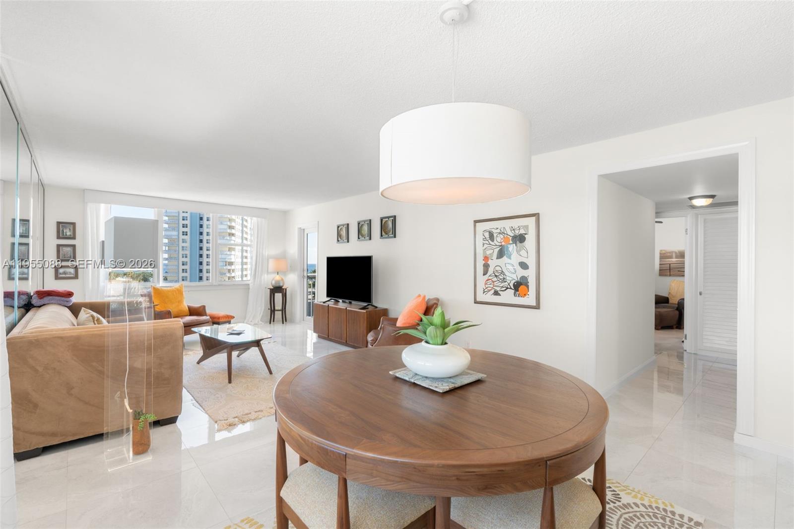 GRANADA HOUSE CONDOMINIUM - Residential