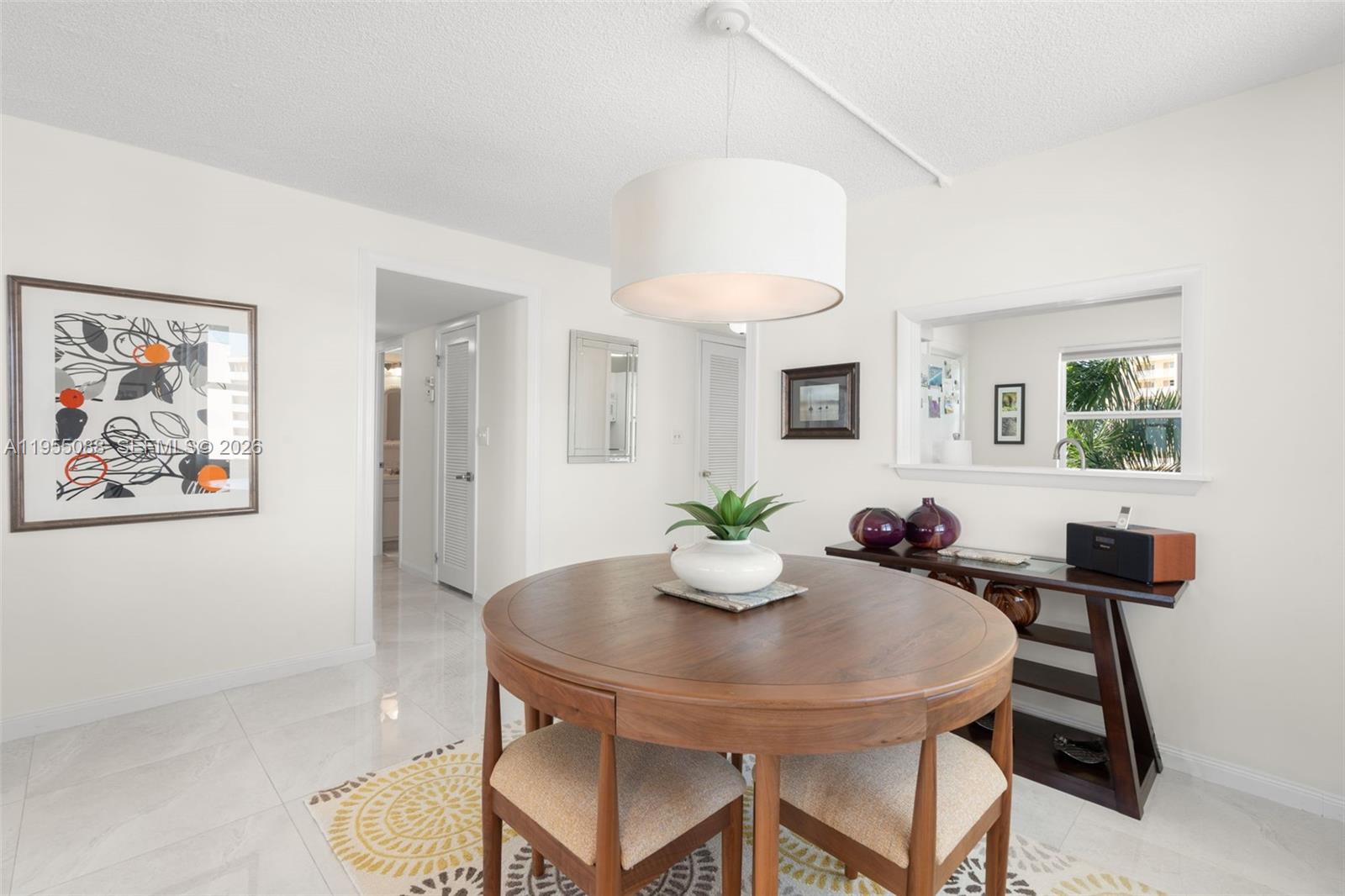 GRANADA HOUSE CONDOMINIUM - Residential