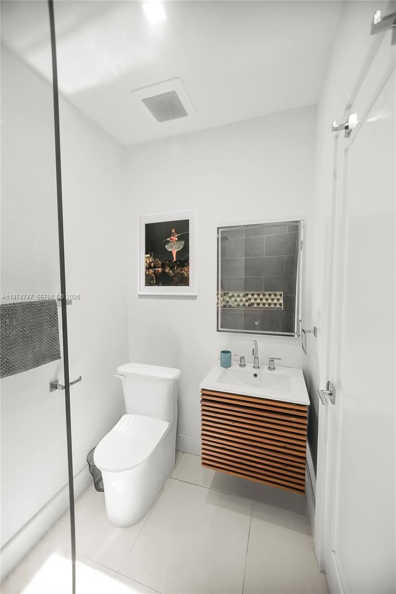 OCEAN BEACH ADDN NO 3 - Residential Lease