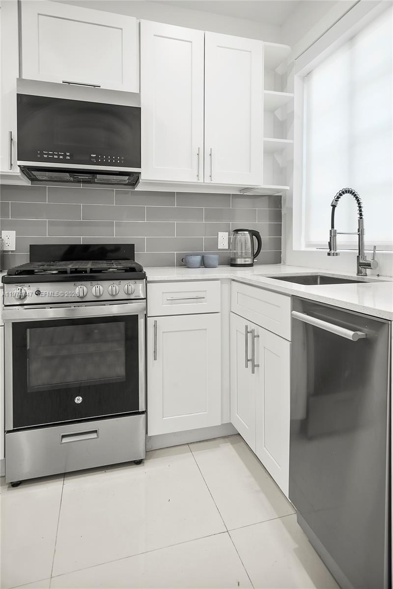 OCEAN BEACH ADDN NO 3 - Residential Lease