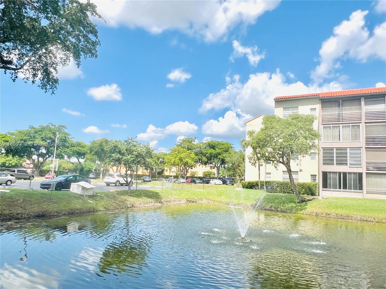 COURTYARDS OF BROWARD CON - Residential