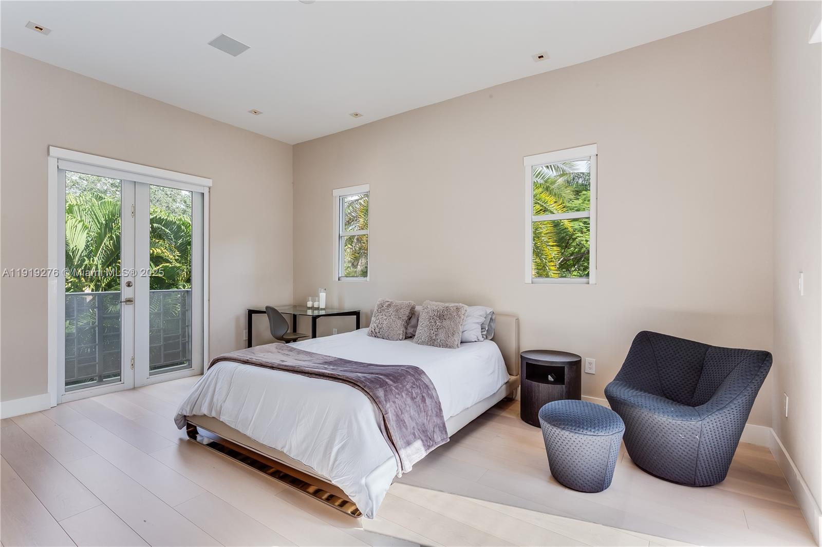 ESPANOLA HEIGHTS - Residential Lease