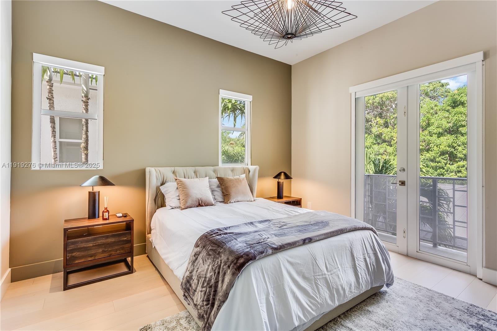 ESPANOLA HEIGHTS - Residential Lease