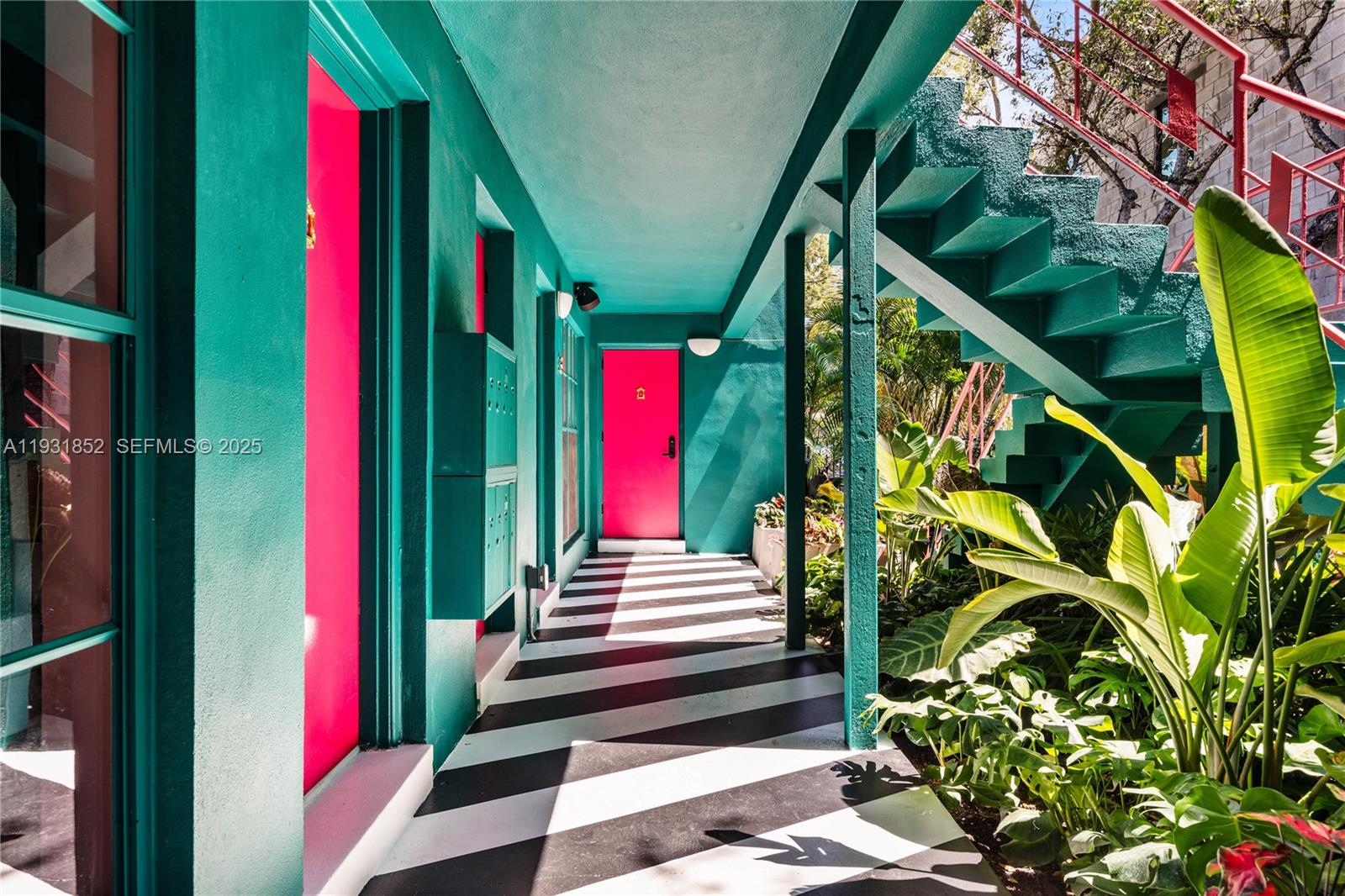 COLEE HAMMOCK - Residential Lease