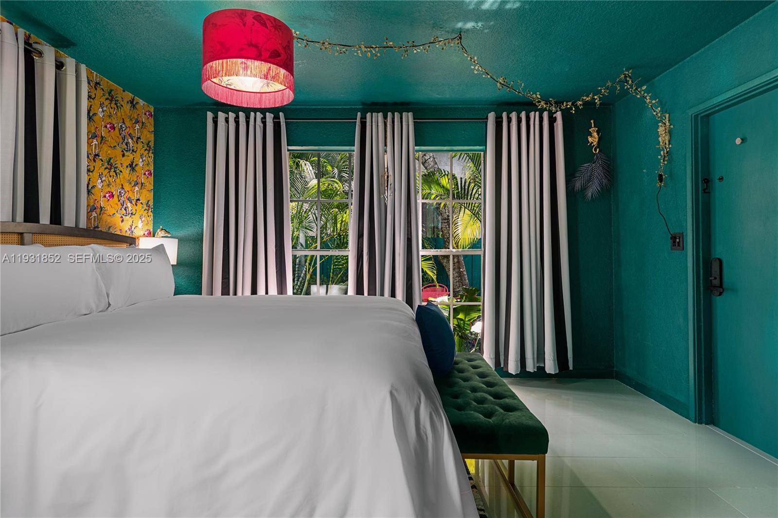 COLEE HAMMOCK - Residential Lease