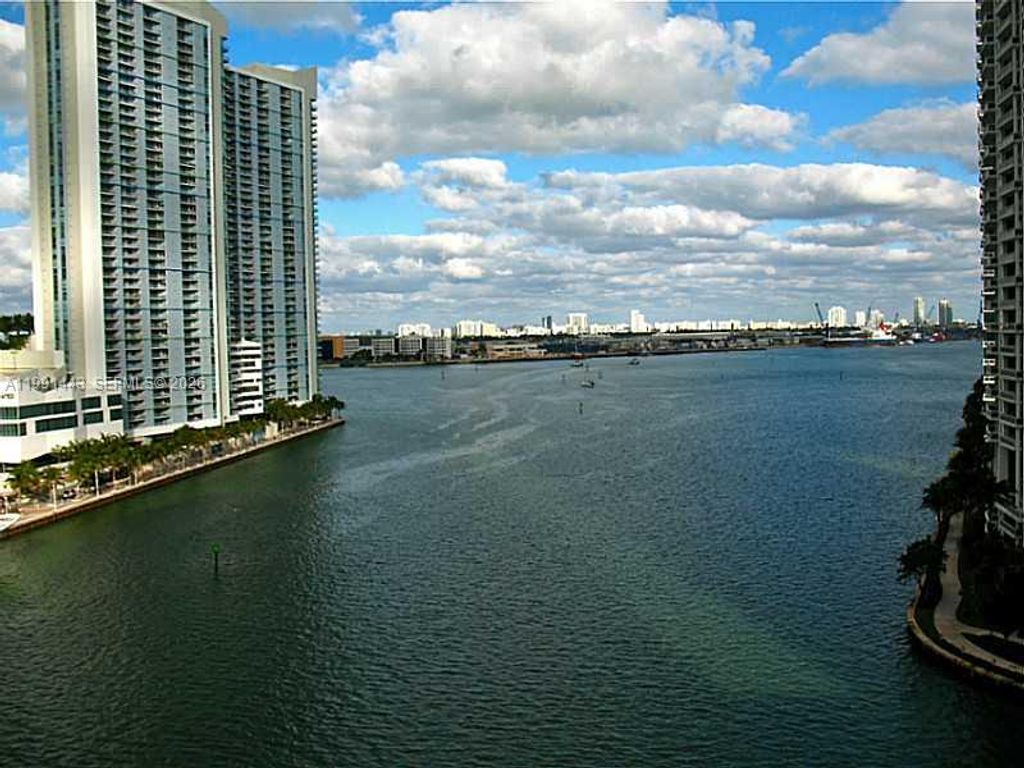 Photo of 465 Brickell Ave #2902, Miami, FL 33131 (MLS # A11991443)