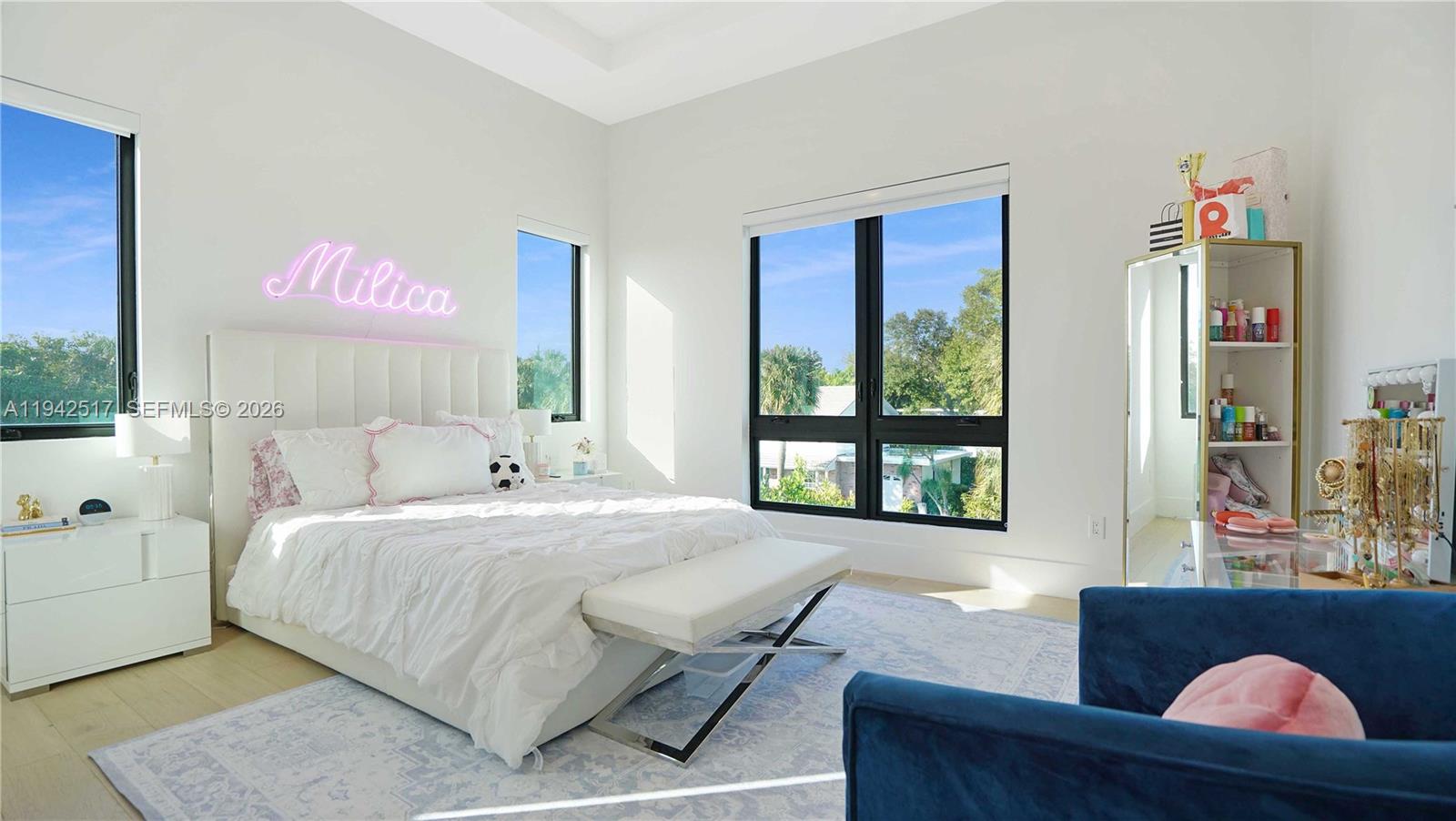 LEFT BANK ESTATES - Residential