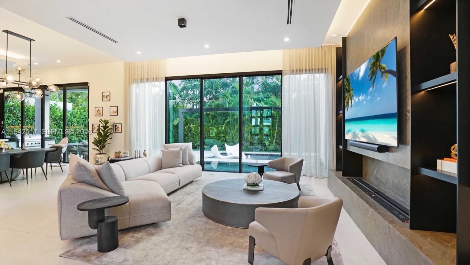 LEFT BANK ESTATES - Residential