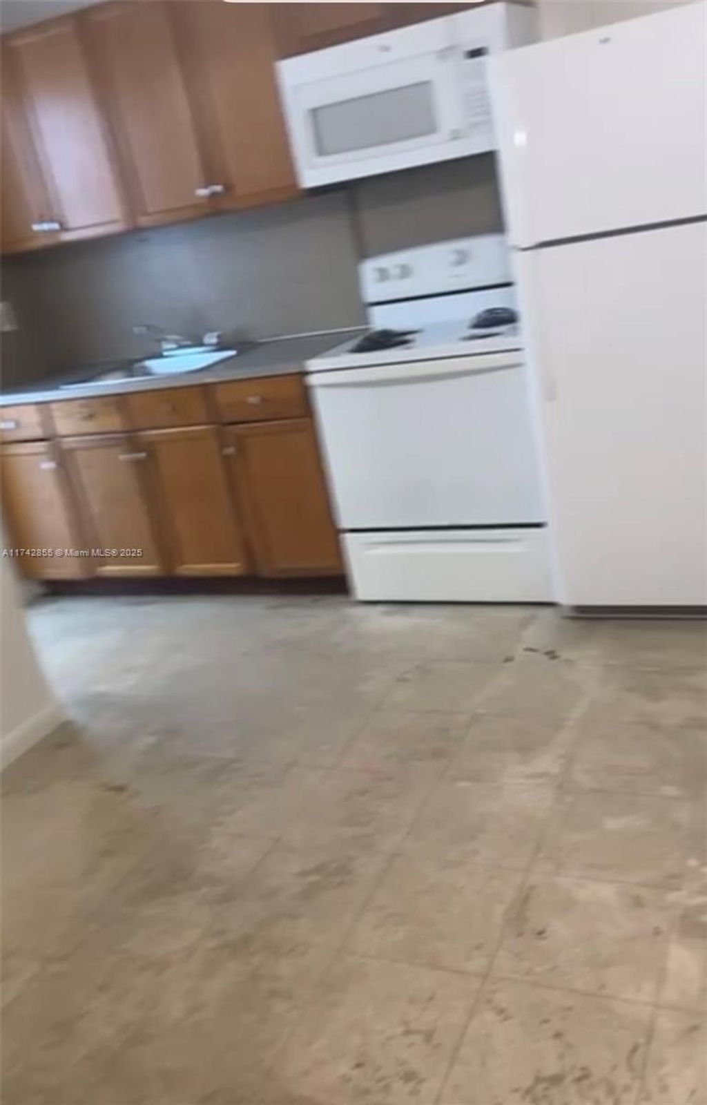 Photo of 3981 SW 12th Pl #4, Fort Lauderdale, FL 33312 (MLS # A11742855)