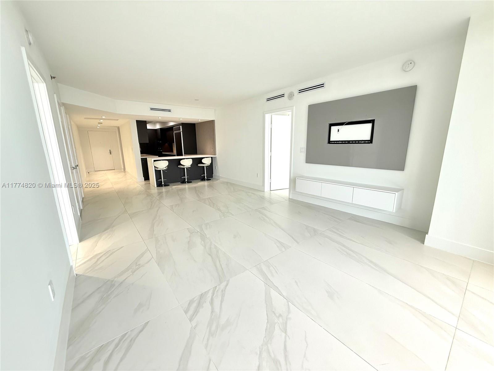 1850 S Ocean Dr 1808, Hallandale Beach, Broward County, Florida - 3 Bedrooms  
3 Bathrooms - 