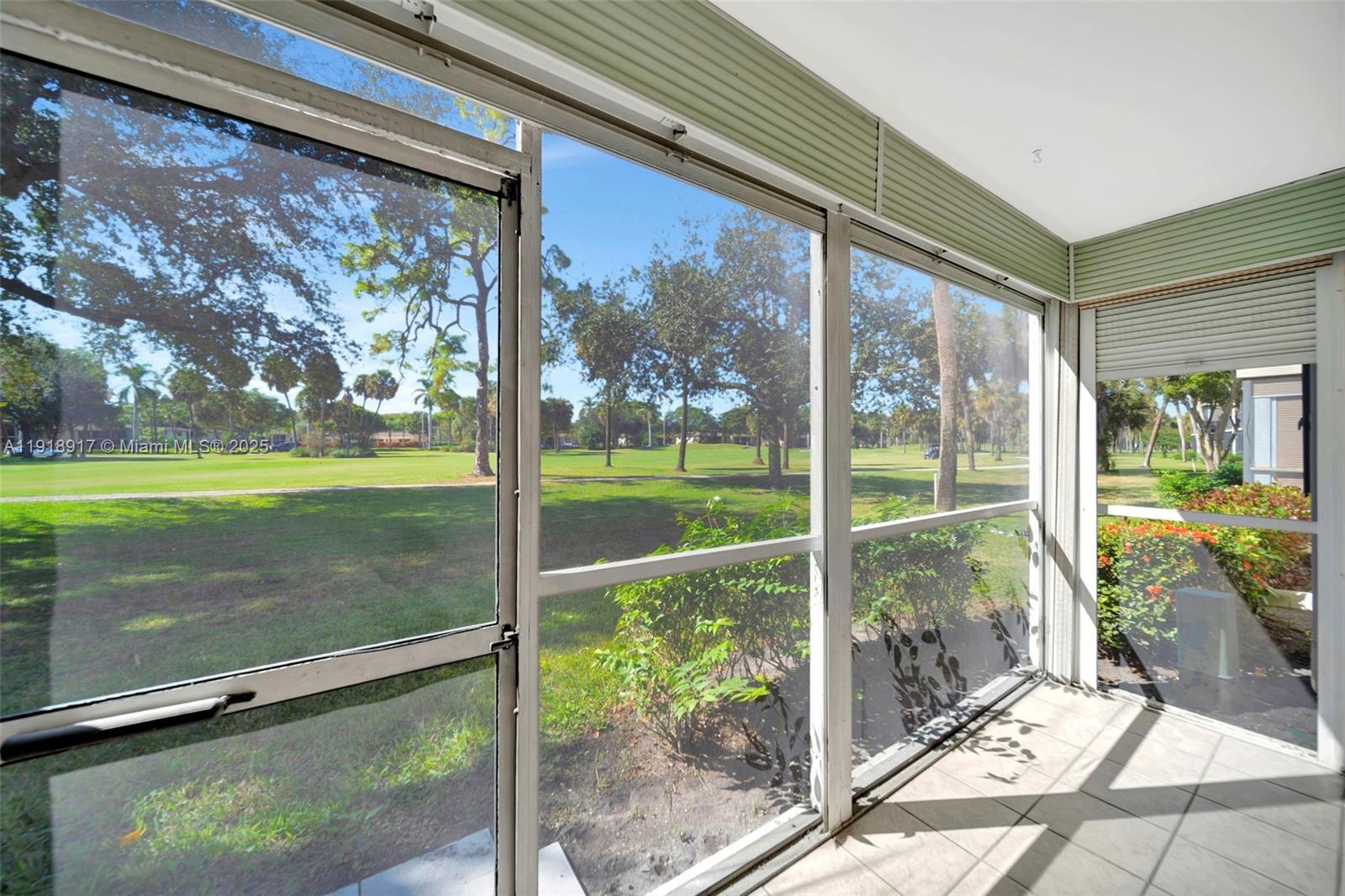 DEER CREEK COUNTRY CLUB - Residential