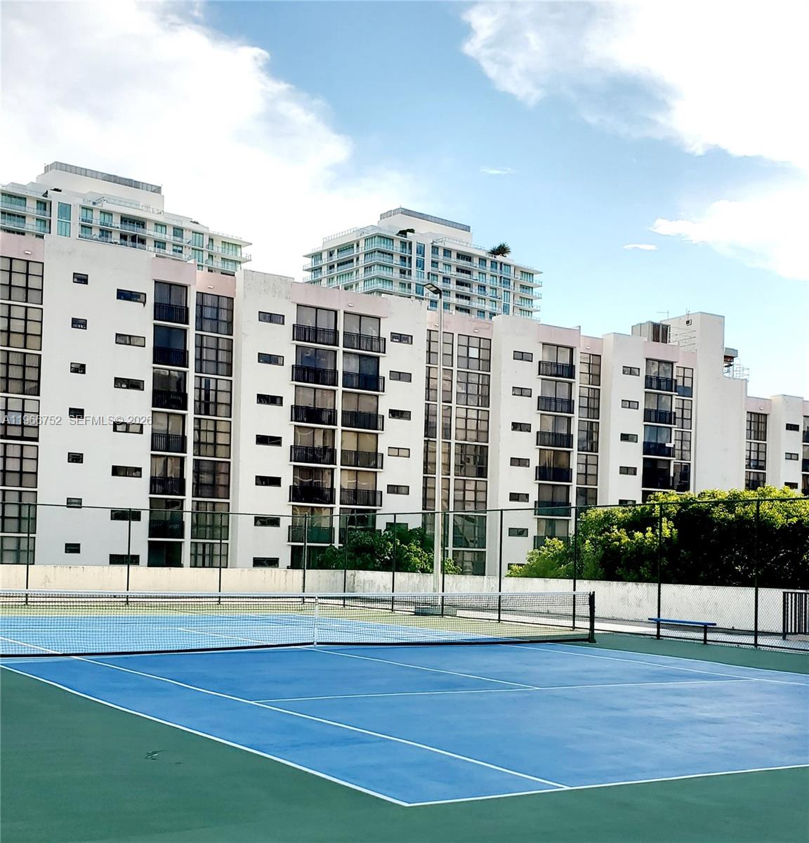 PLAZA OF AMERICAS CONDO P - Residential