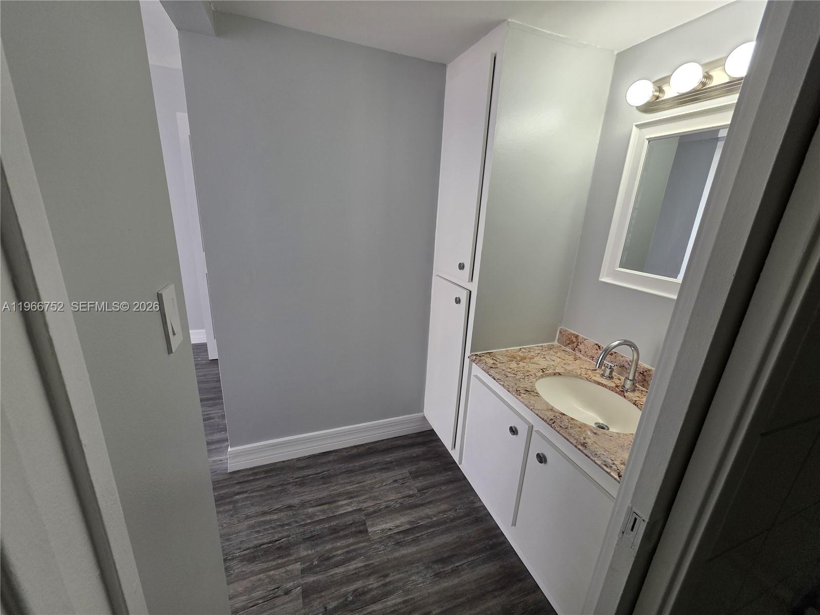 PLAZA OF AMERICAS CONDO P - Residential