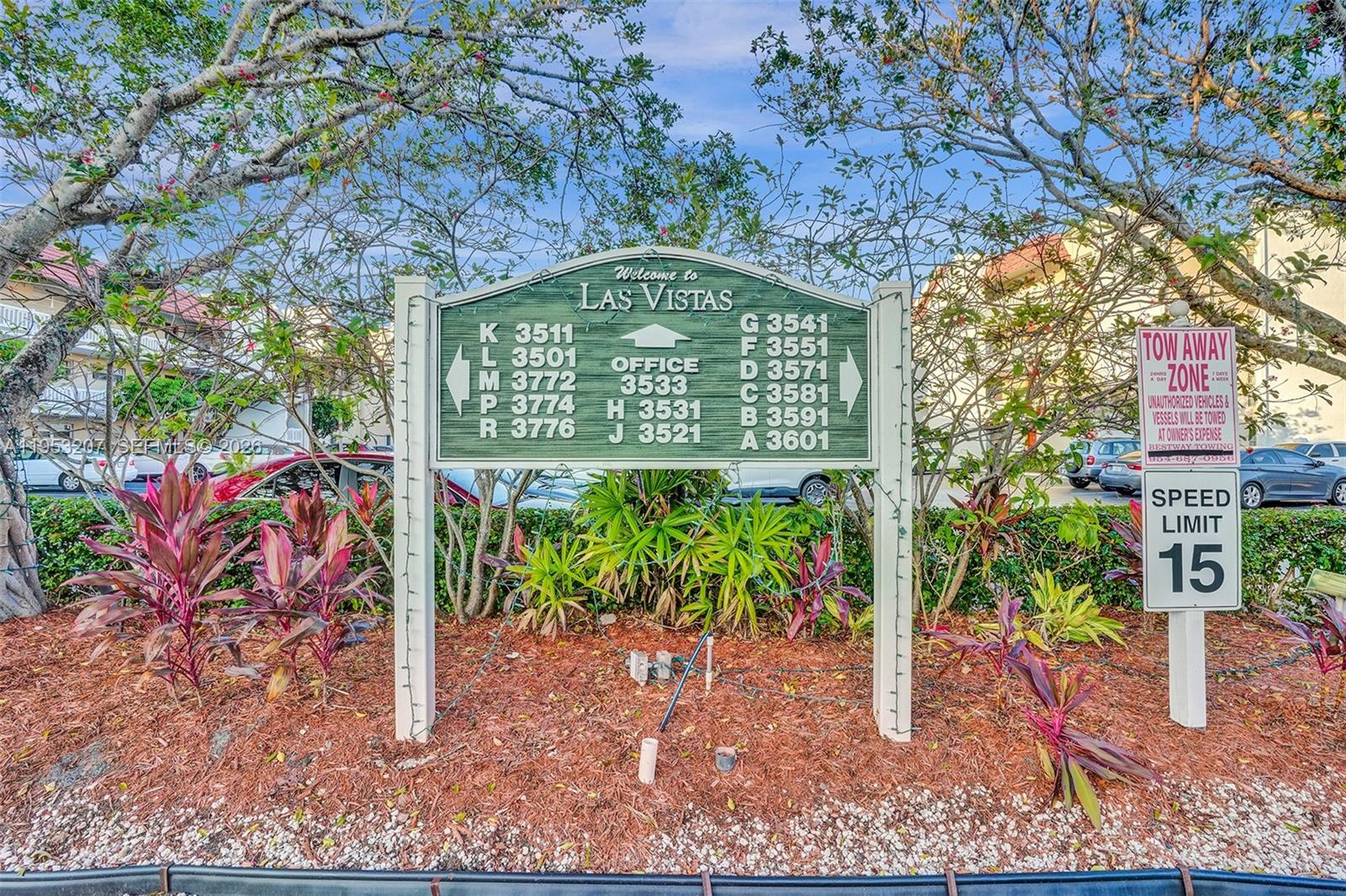 LAS VISTAS K IN INVERRARY - Residential