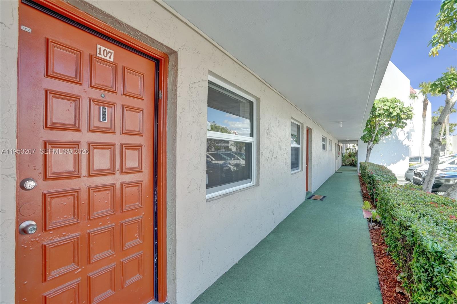 LAS VISTAS K IN INVERRARY - Residential