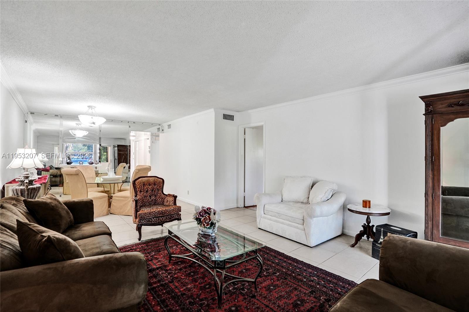 LAS VISTAS K IN INVERRARY - Residential