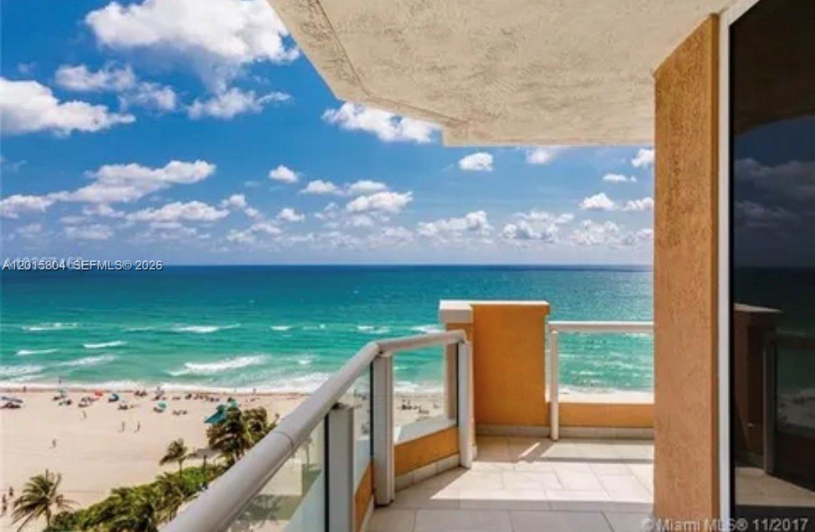 ACQUALINA OCEAN RESIDENCE - Residential
