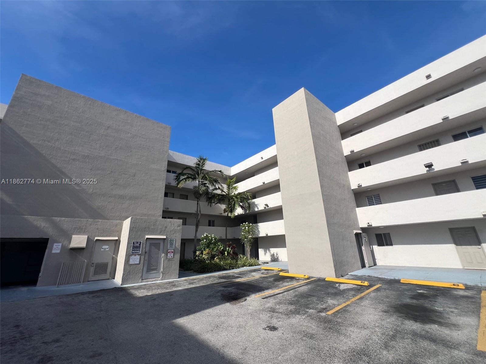 BARACOA CONDO - Residential