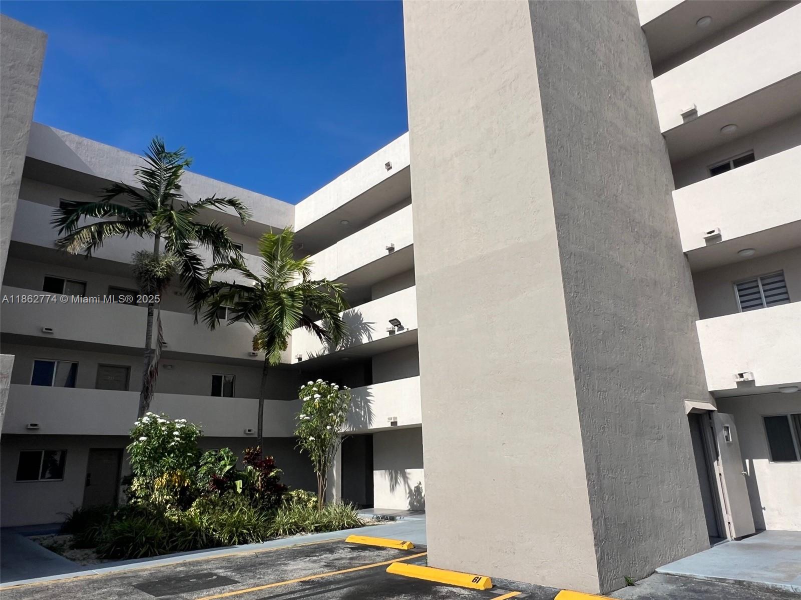 BARACOA CONDO - Residential