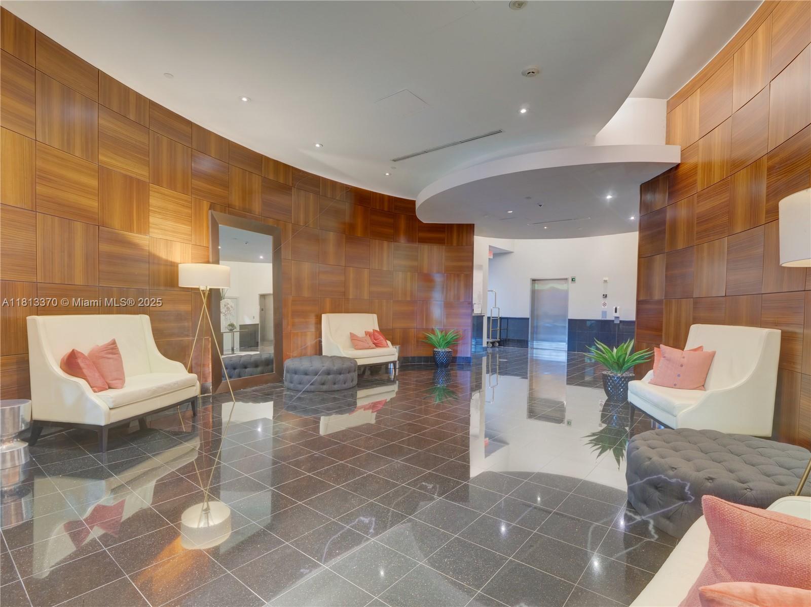 THE ASTON CONDO - Residential
