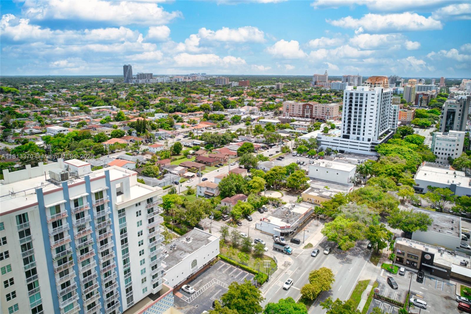 THE ASTON CONDO - Residential