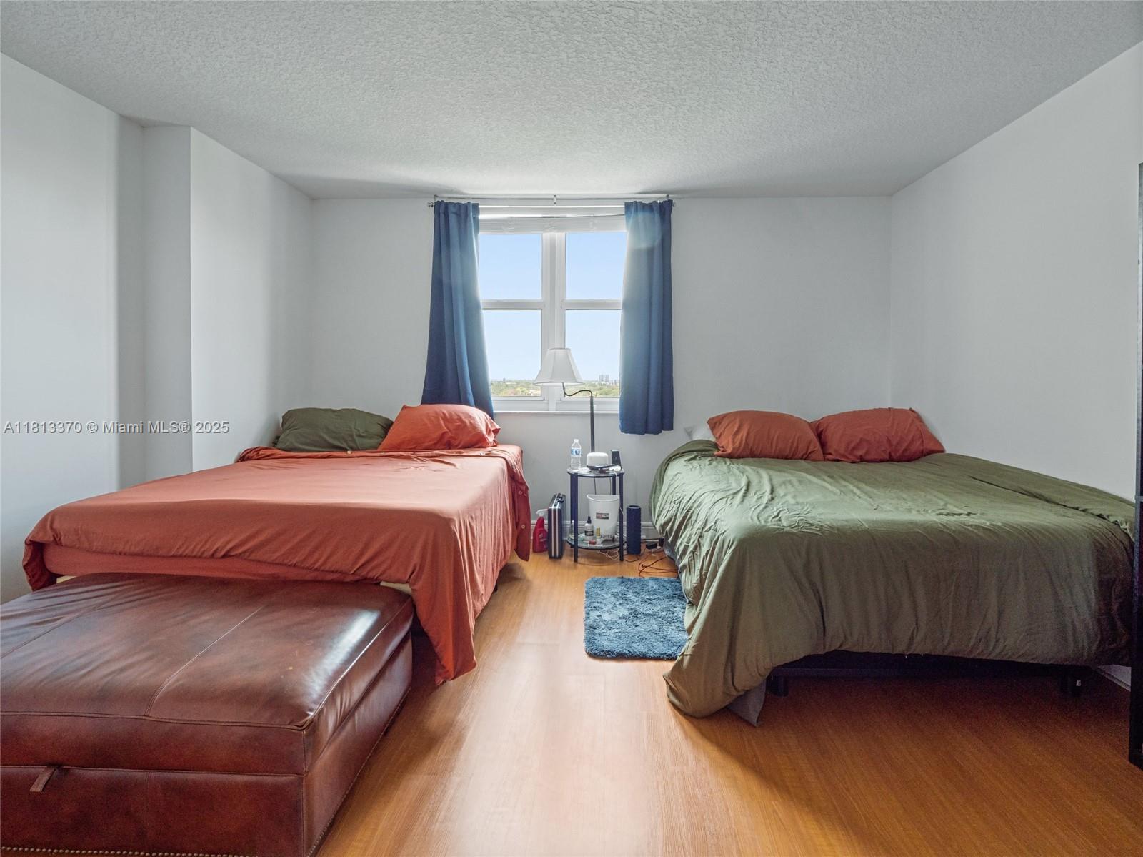 THE ASTON CONDO - Residential
