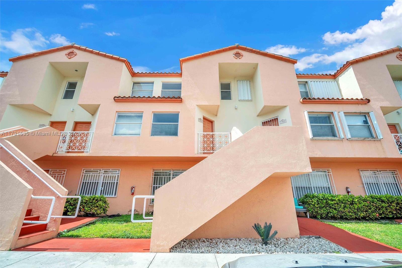 Rental Property at 1364 Nw 24th Ave 1364, Miami, Broward County, Florida - Bedrooms: 2 
Bathrooms: 2  - $2,400 MO.