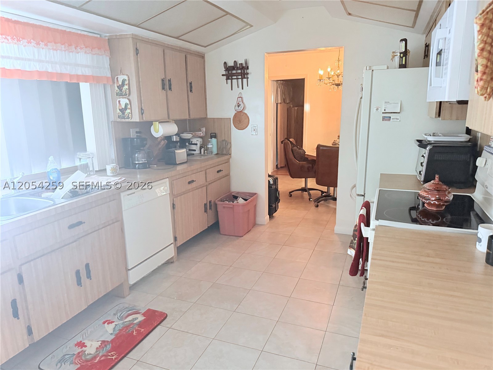 21105 NW Miami Ct