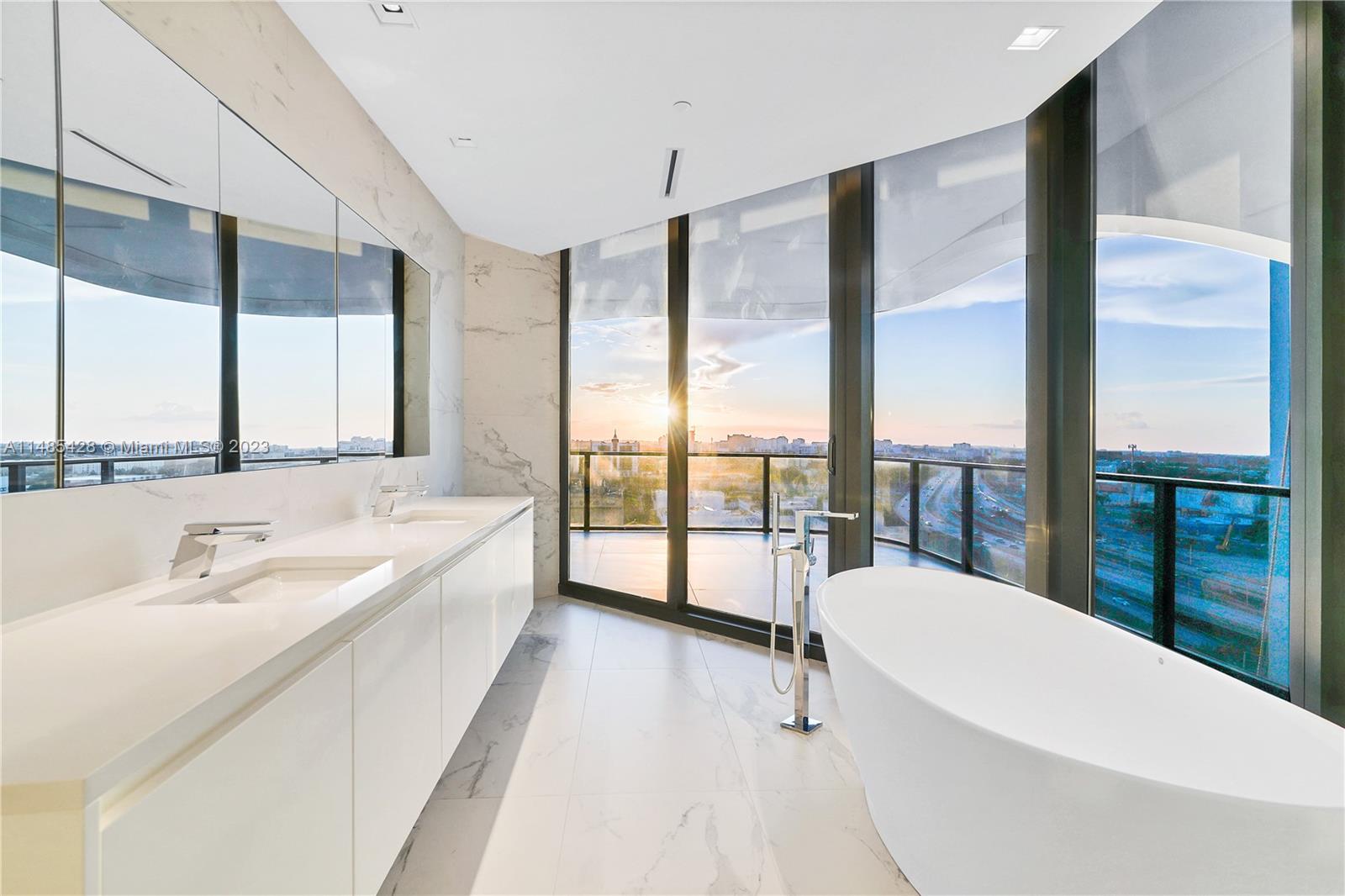 ONE THOUSAND MUSEUM CONDO - Residential