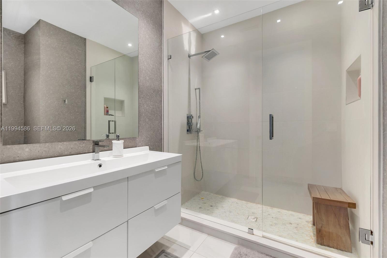 EVERGLADES SUGAR & LAND C - Residential