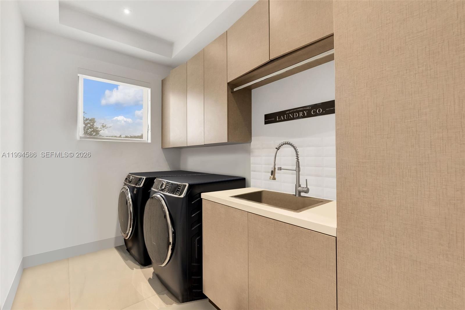 EVERGLADES SUGAR & LAND C - Residential