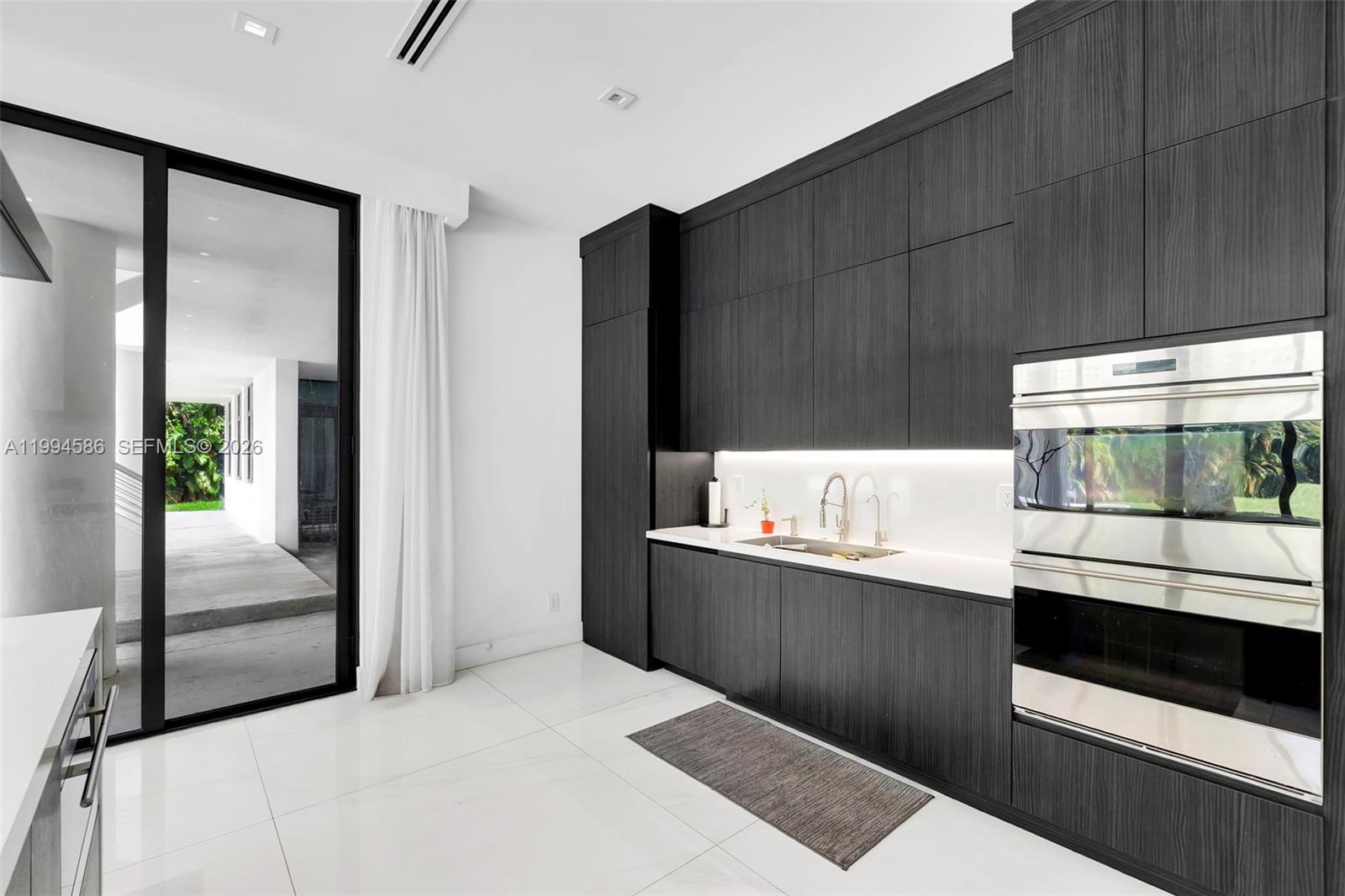 EVERGLADES SUGAR & LAND C - Residential