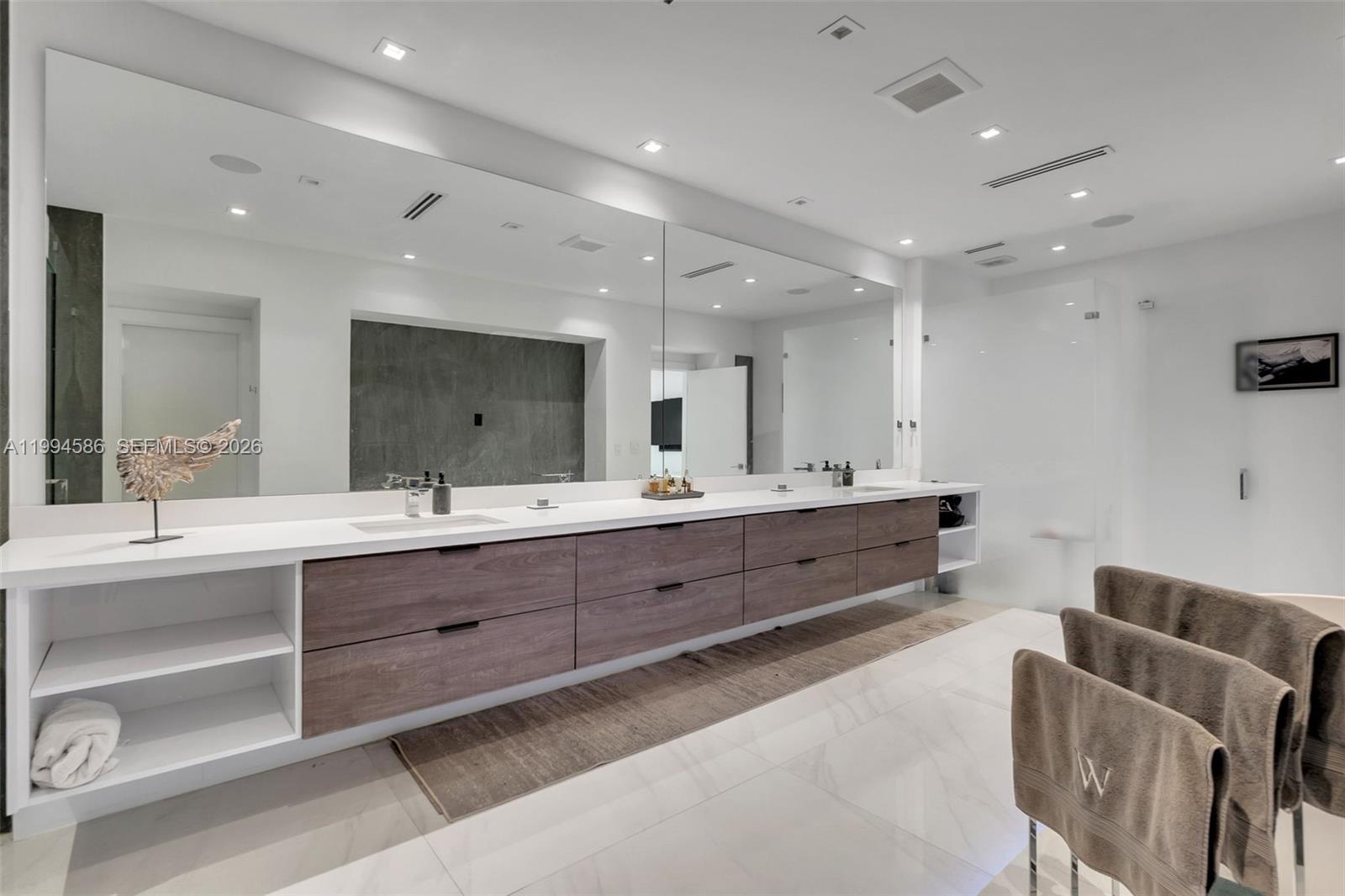 EVERGLADES SUGAR & LAND C - Residential