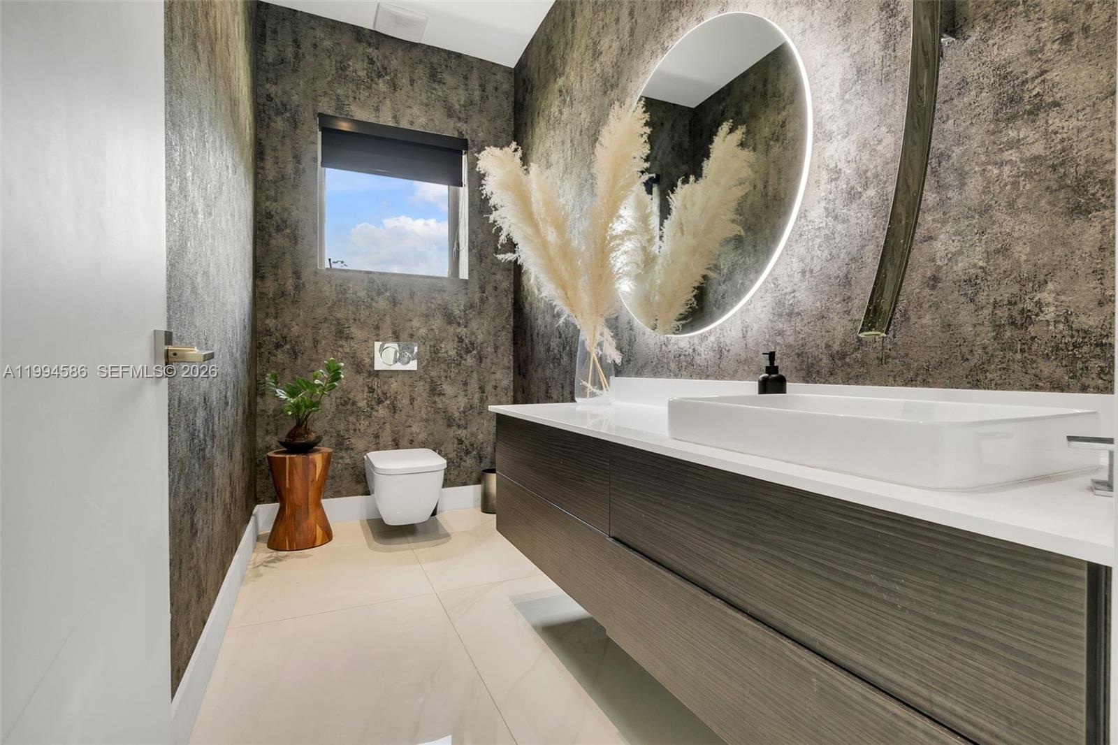 EVERGLADES SUGAR & LAND C - Residential