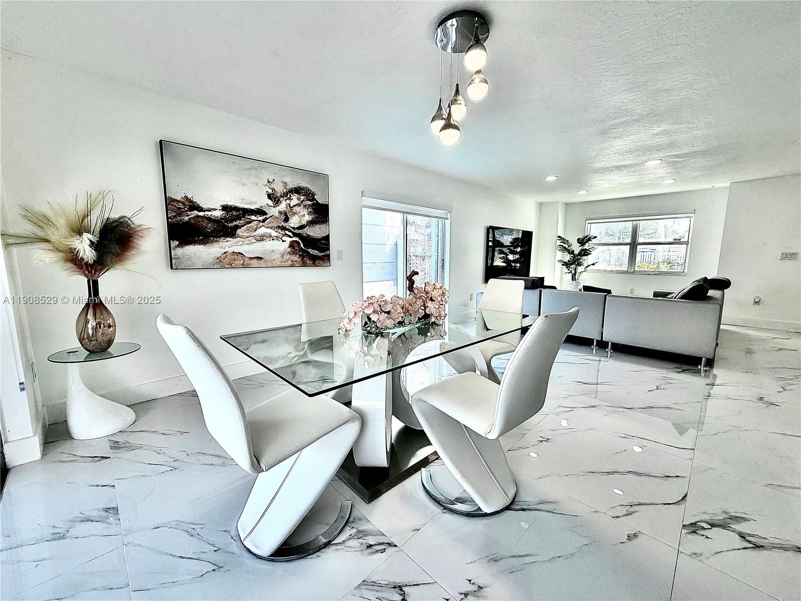 LAKES BY THE BAY SEC 5 - Residential