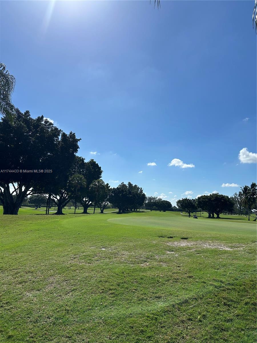 HOLLYBROOK GOLF - Residential