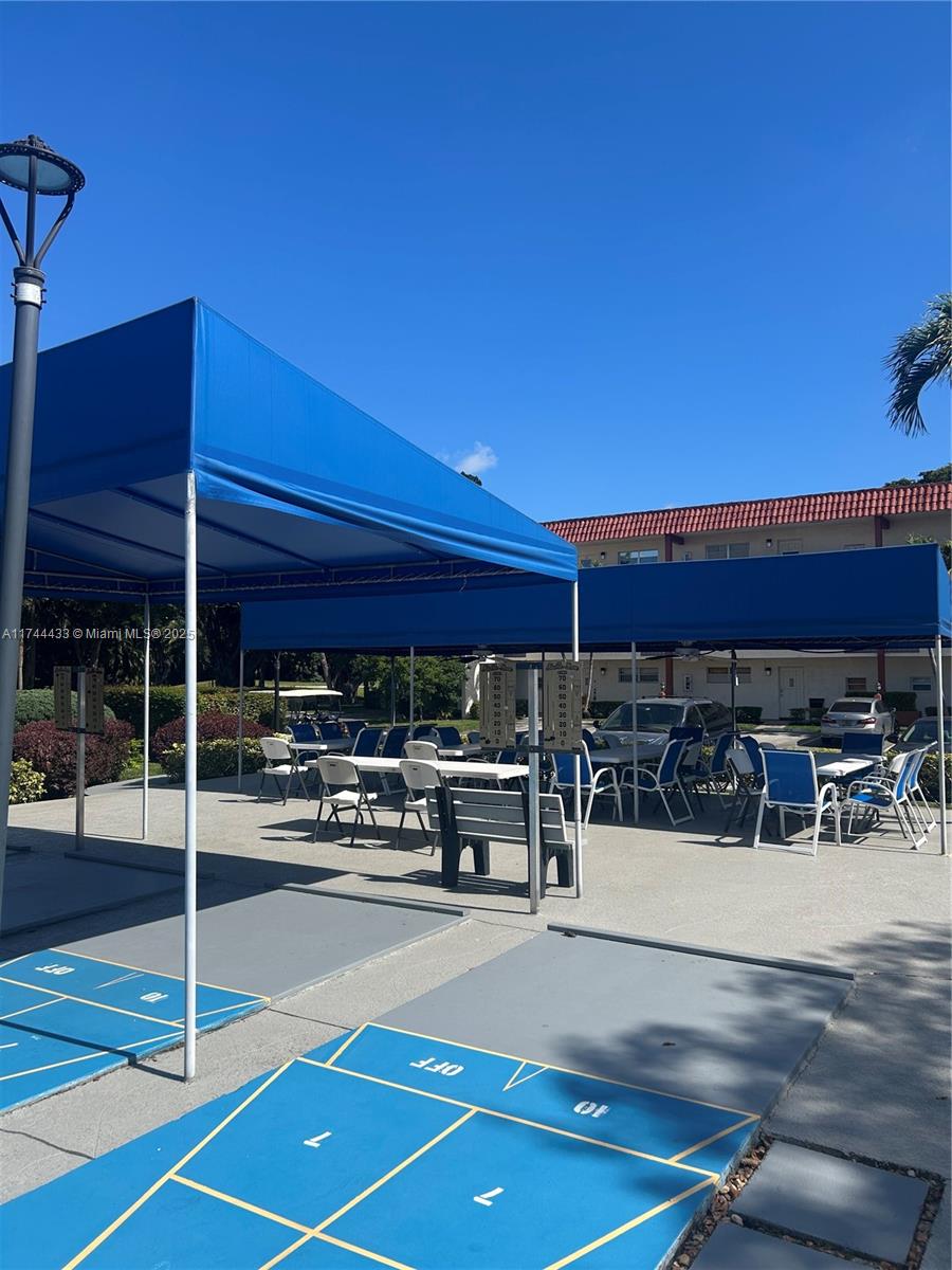 HOLLYBROOK GOLF - Residential