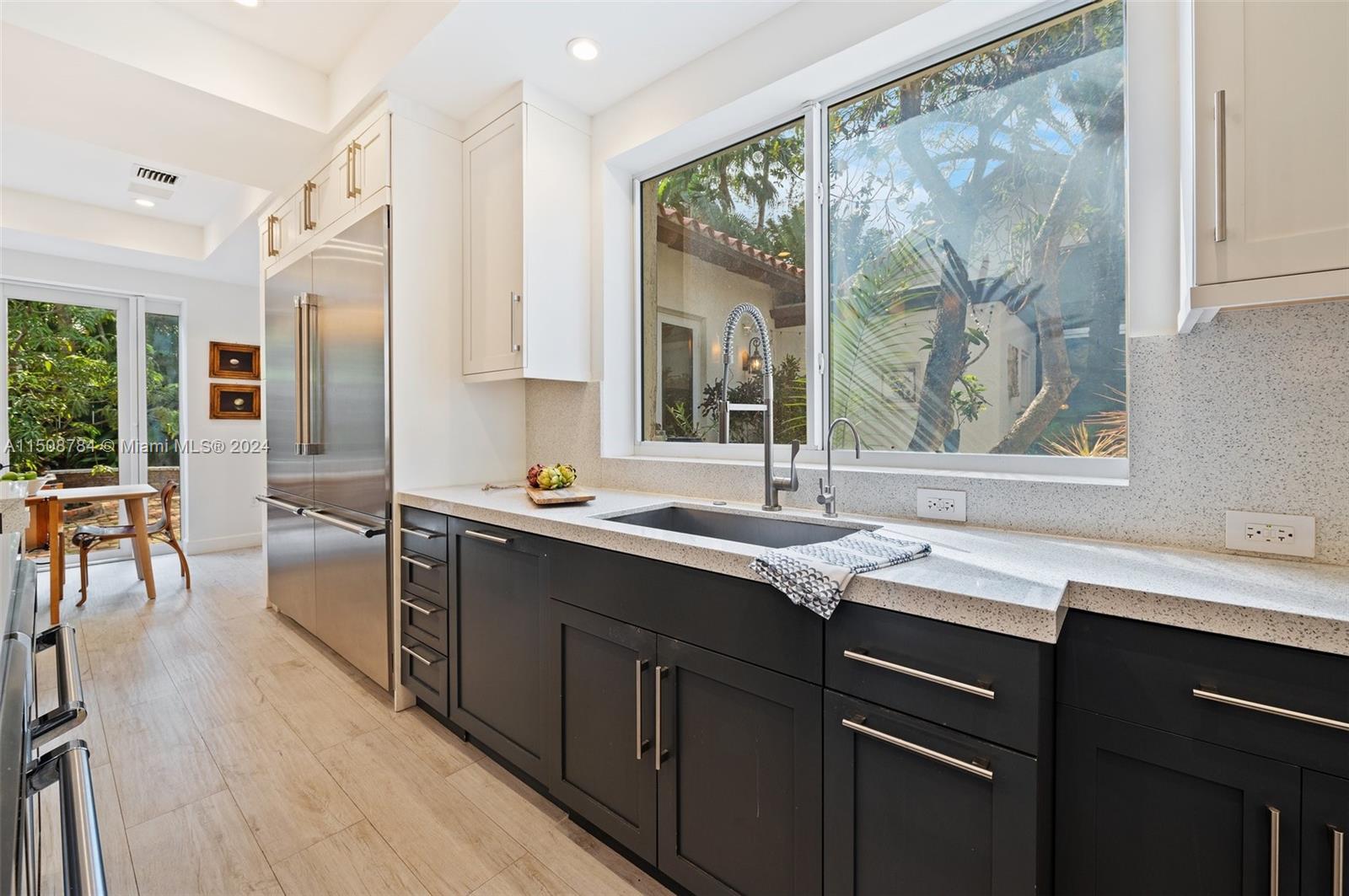 ENTRADA - Residential