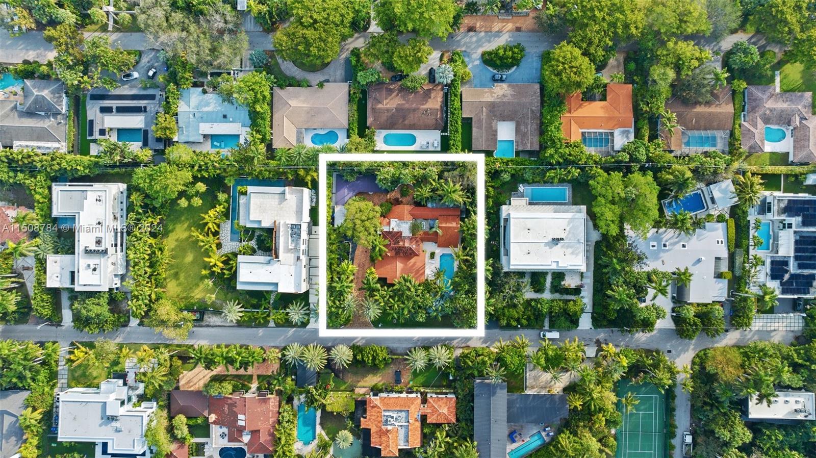 ENTRADA - Residential