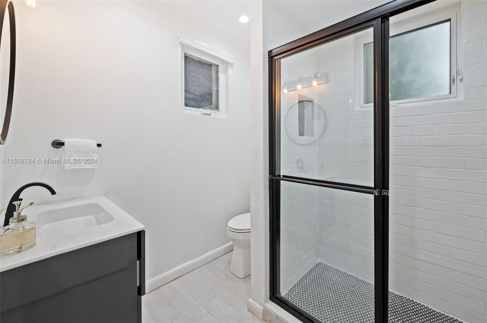 ENTRADA - Residential