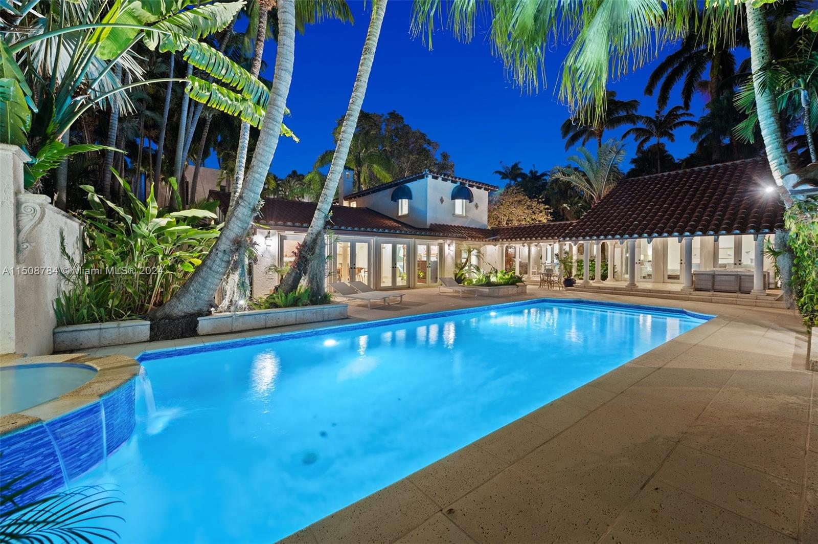 ENTRADA - Residential