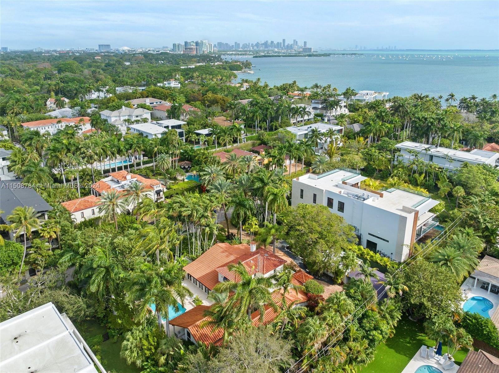 ENTRADA - Residential