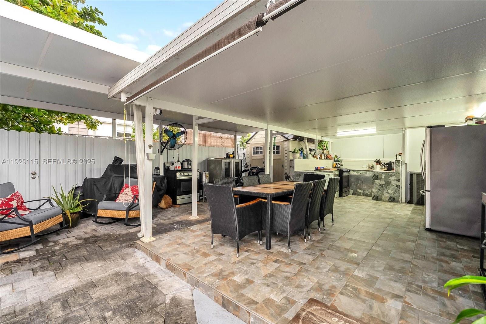 MANGO HILL REPLAT - Residential