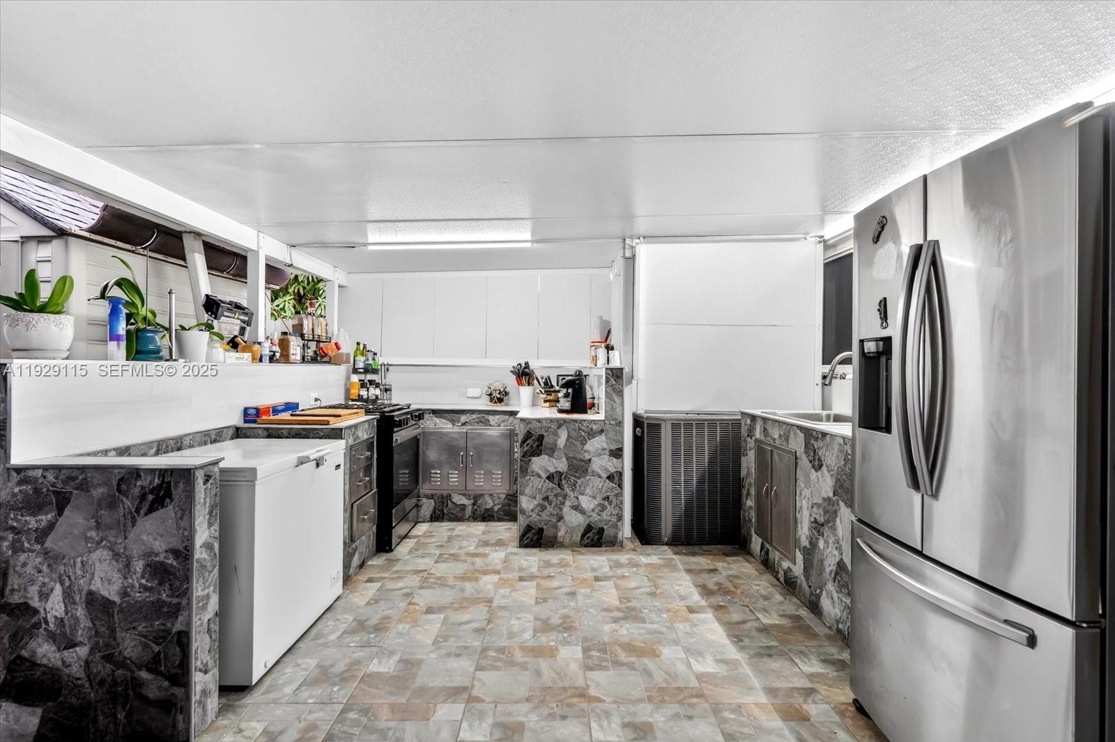 MANGO HILL REPLAT - Residential