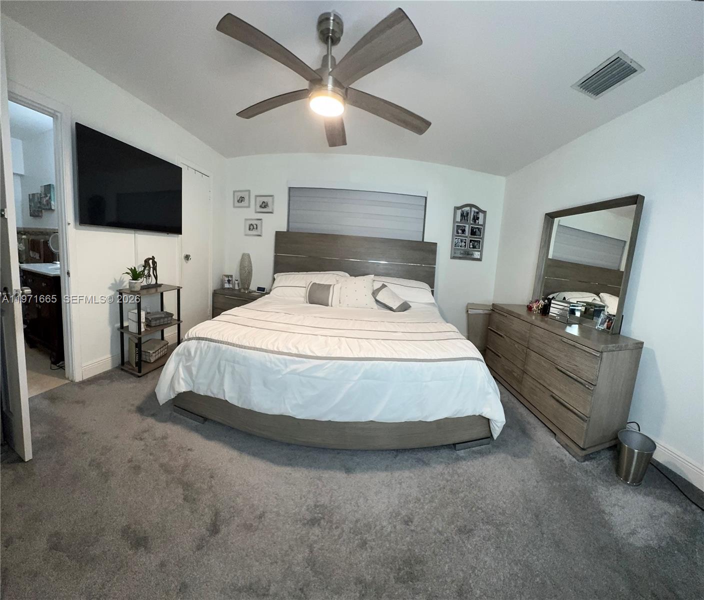 KNOLLS 1ST SEC - Residential