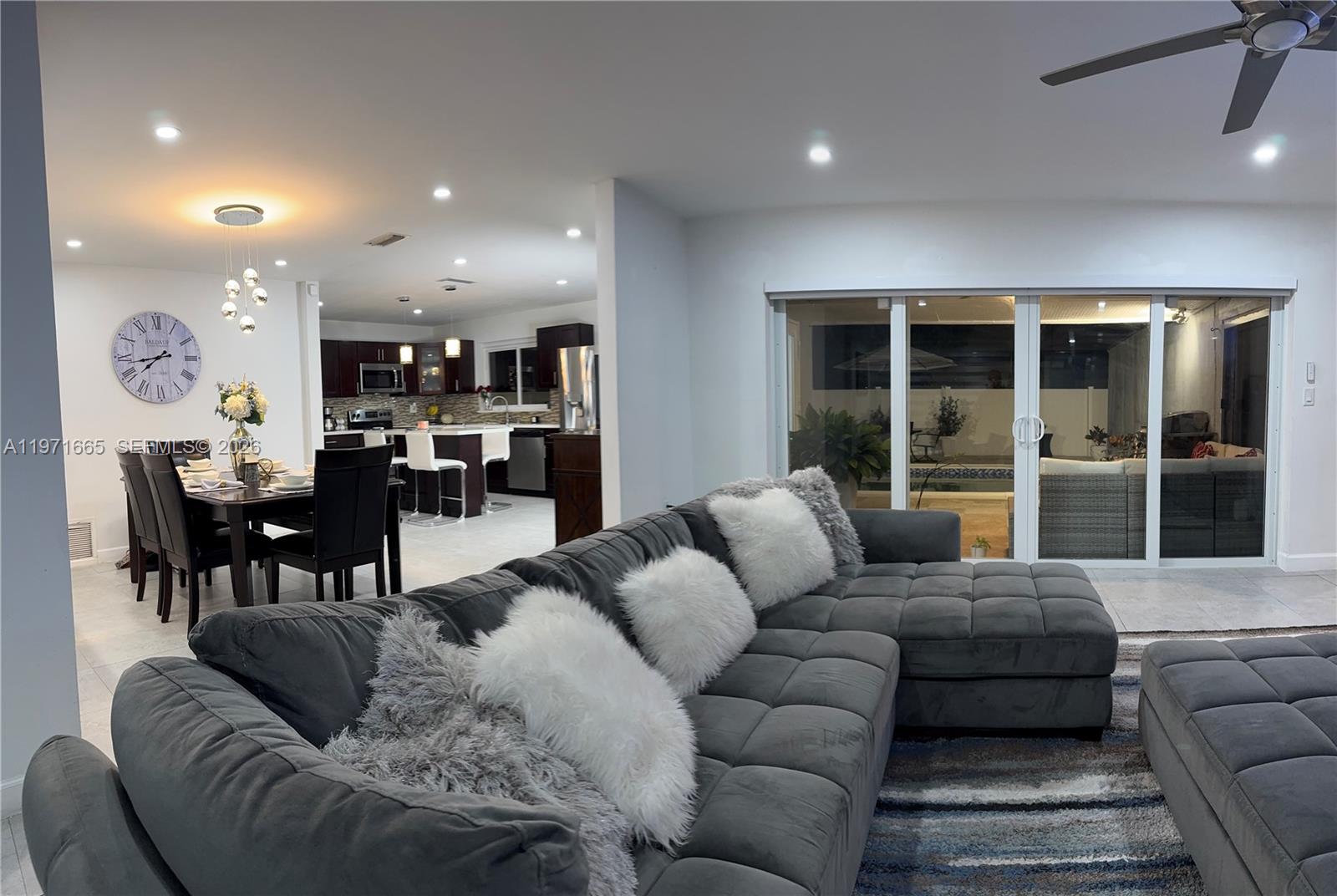 KNOLLS 1ST SEC - Residential