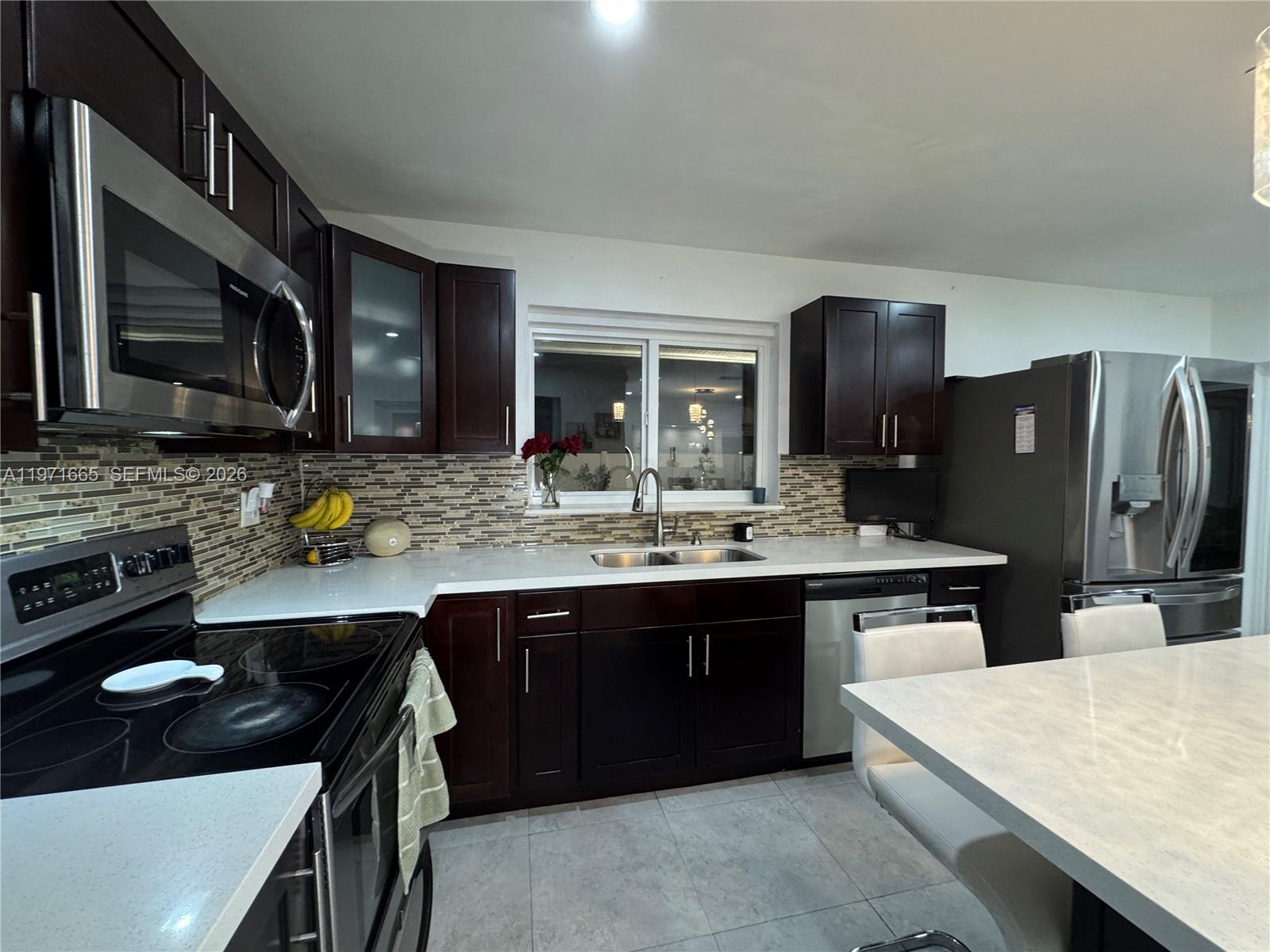 KNOLLS 1ST SEC - Residential