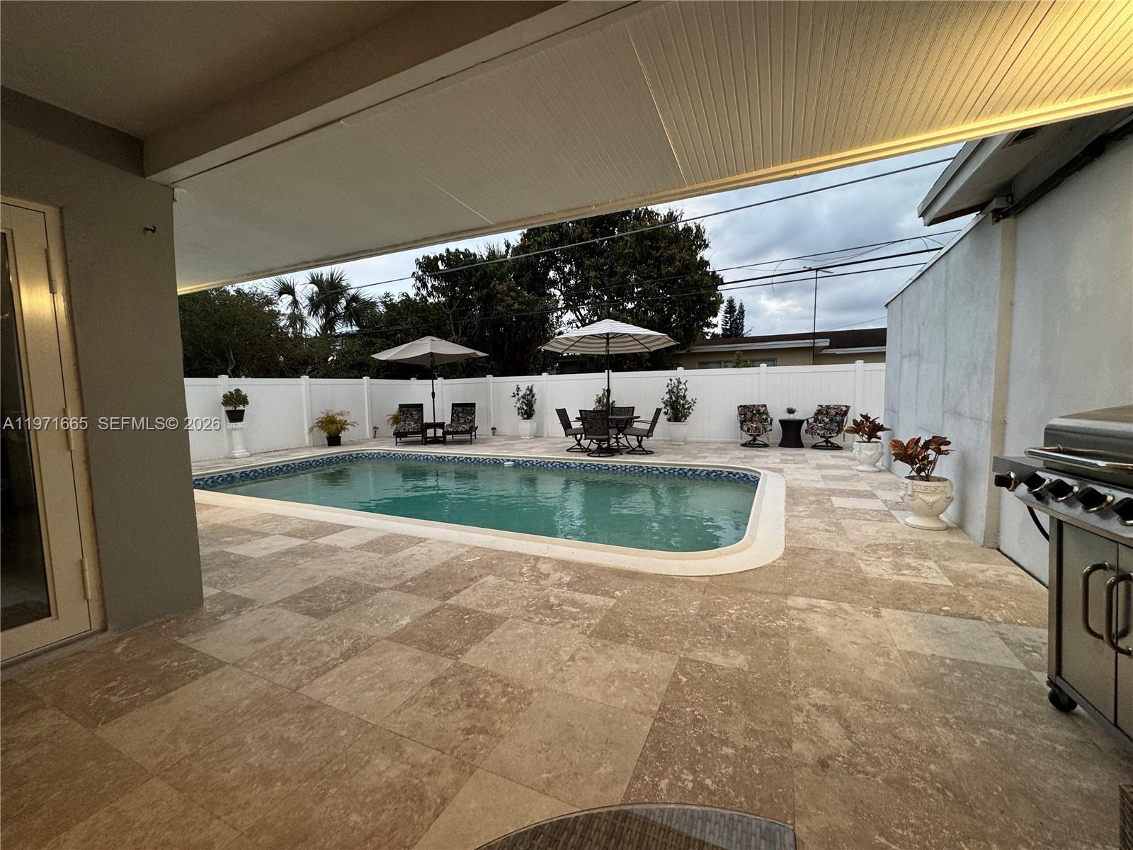 KNOLLS 1ST SEC - Residential