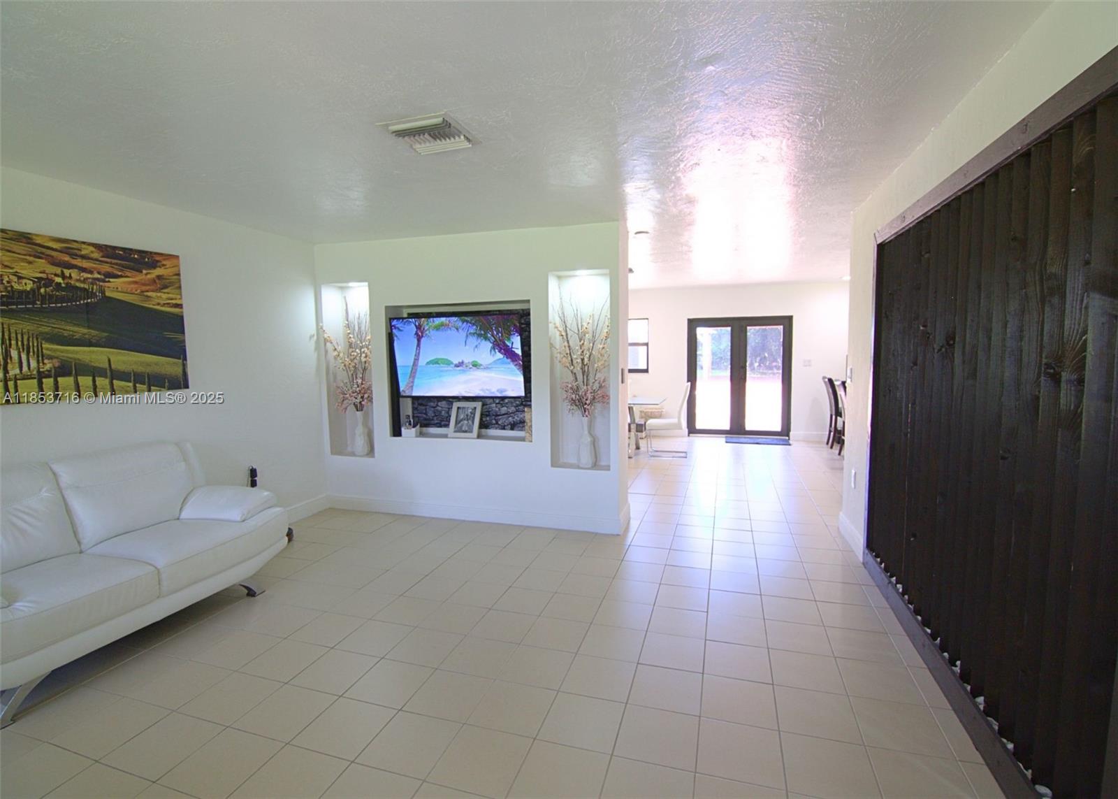 Redlands - Residential