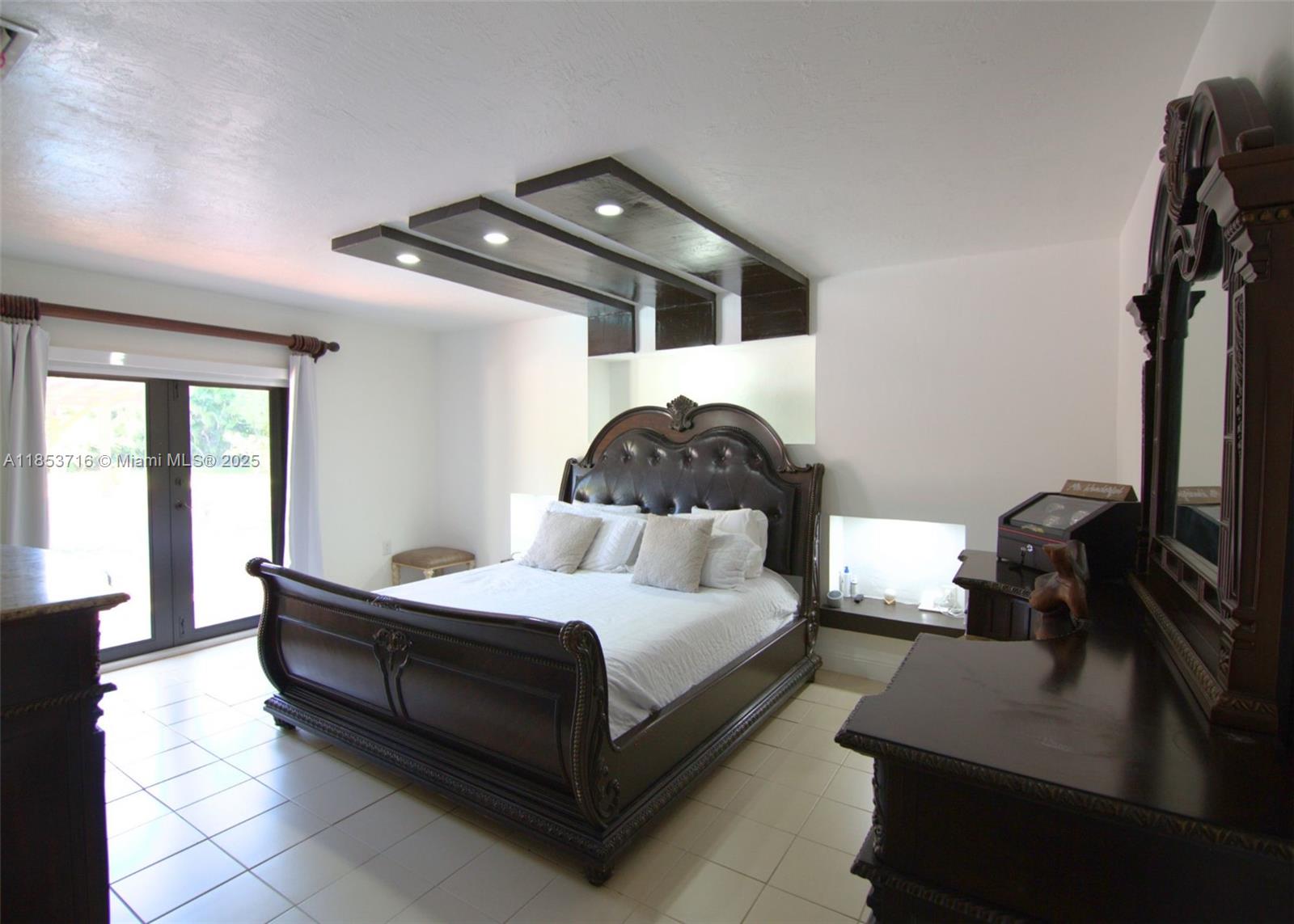 Redlands - Residential